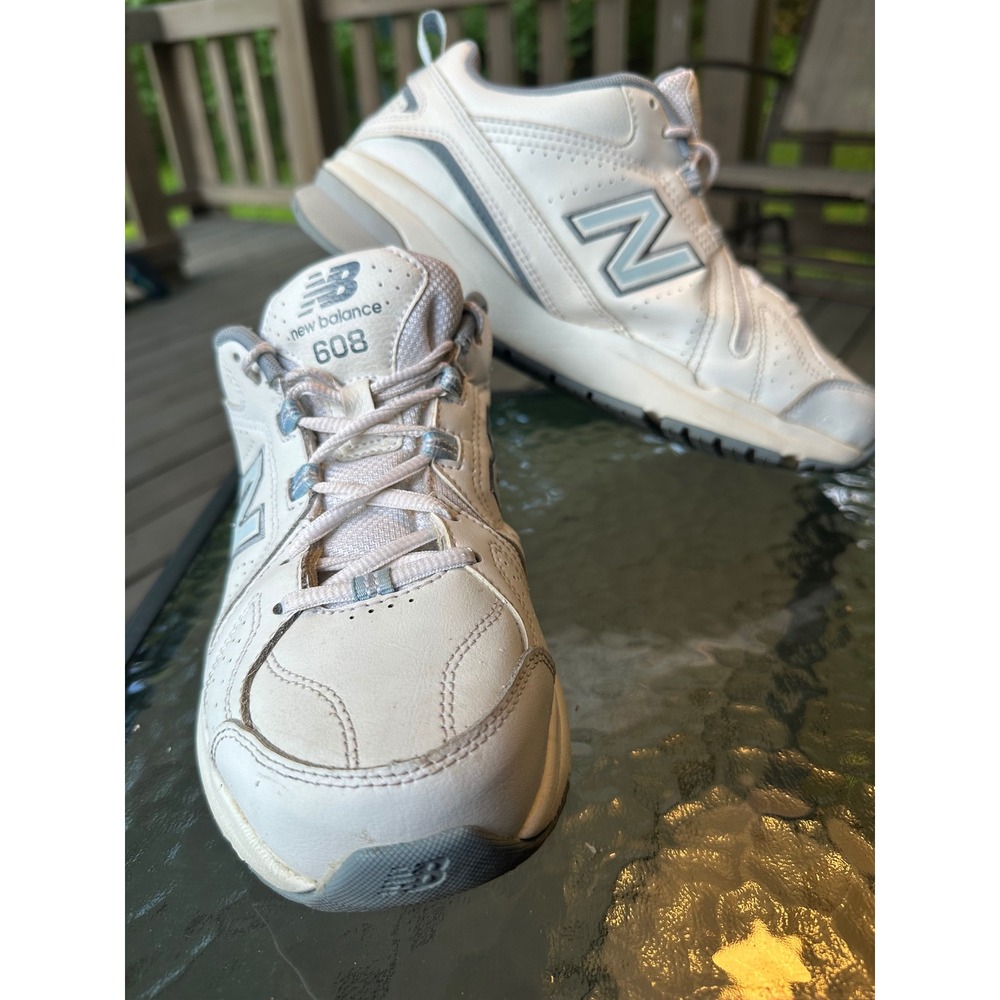 New Balance‎ 608 Training Shoes Cross Trainers White Non Marking Woman's 9.5